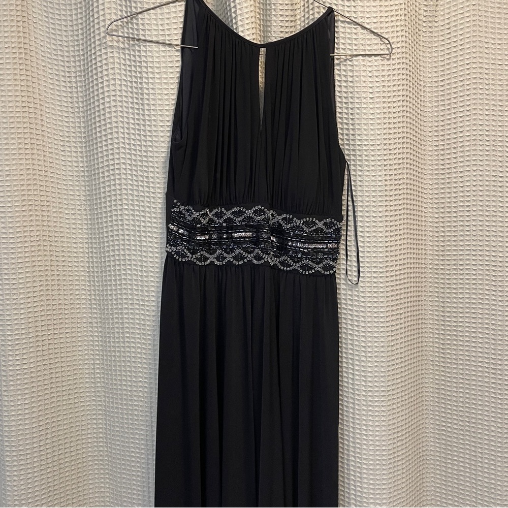 R&M Richards Black Special Occasion Beaded Waist Gown Sz 4 - Picture 2 of 9